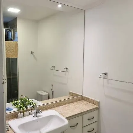 Apê aconchegante e perto de tudo-3